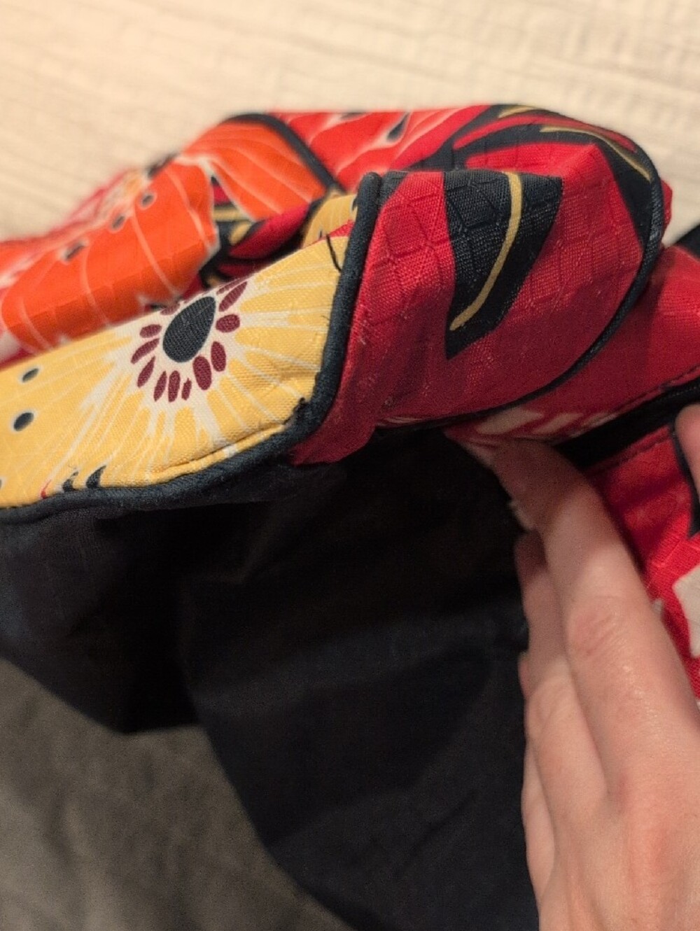 thirty-one Red Floral Travel Duffel - Picture 5 of 6